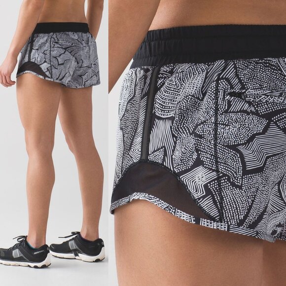 Lululemon Hotty Hot Shorts Dottie Tribe White Black 2.5" Inseam Size 8 Active - Picture 2 of 16